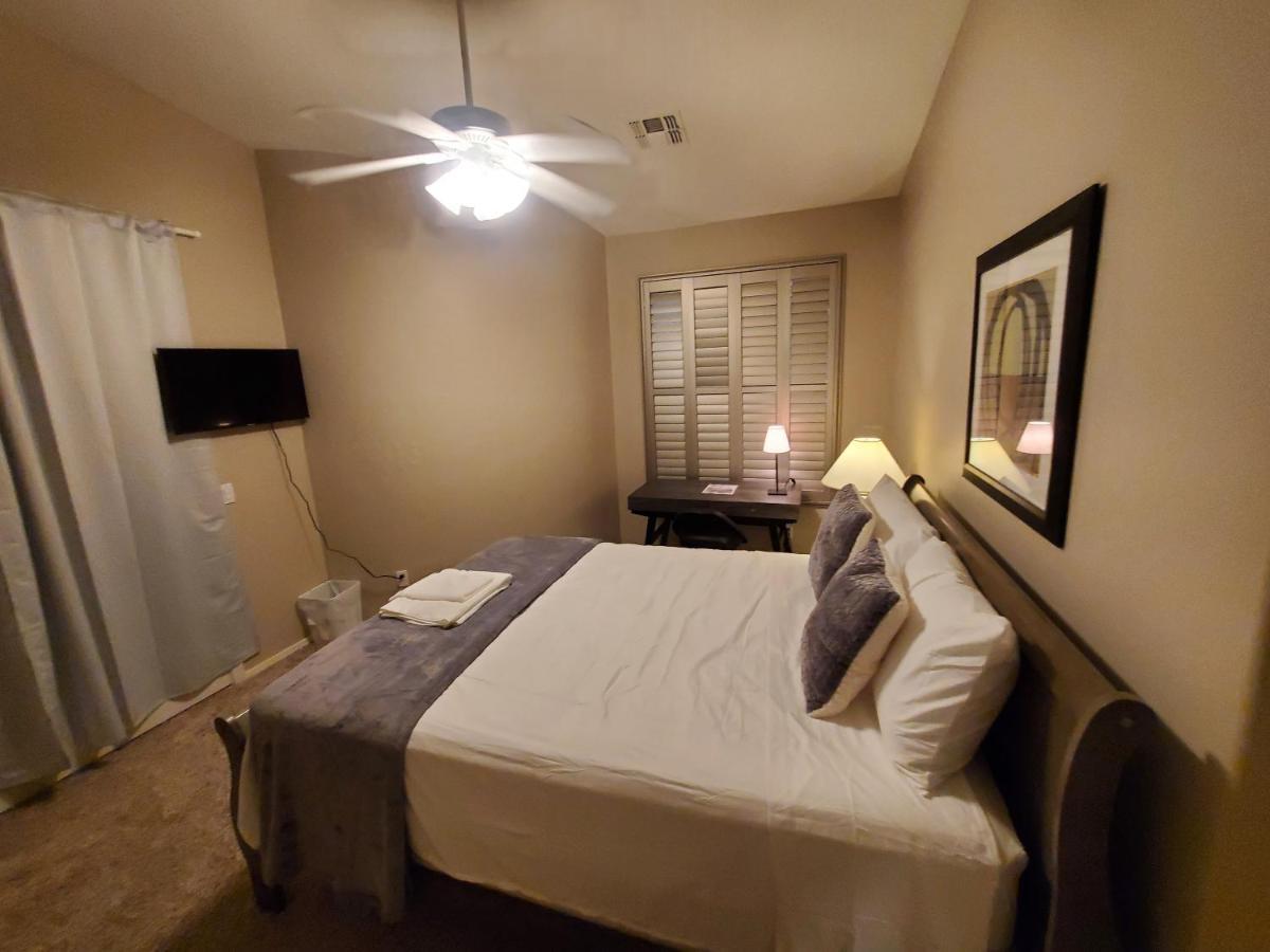 Ii Minutes To Airport And Downtown Privat bolig